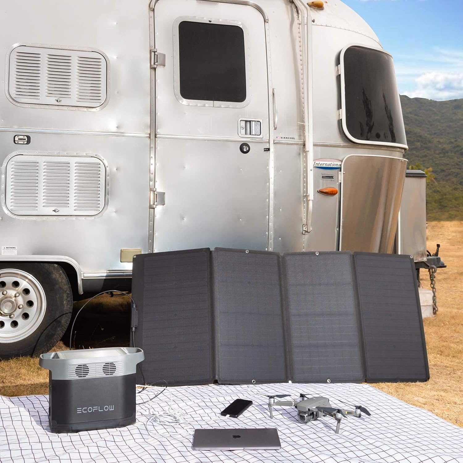 160 Watt Foldable Solar Panel  - Portable Power Station のレビューと価格